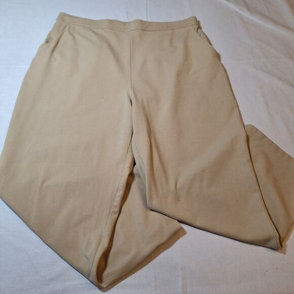 L.L. Bean Beige Tan Cropped Capri Straight Leg Pants Stretch Loungewear Size L - Picture 11 of 13